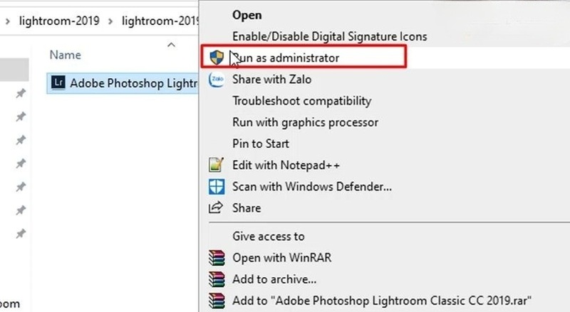 Chạy file "Adobe Photoshop Lightroom Classic CC 2019.exe" Chạy file "Adobe Photoshop Lightroom Classic CC 2019.exe"